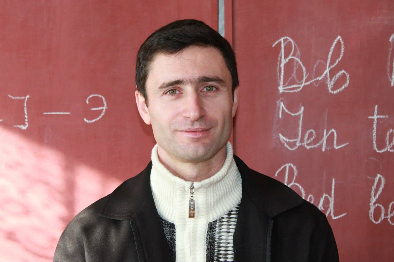 Жечков Микола - випускник факультету іноземних мов 2003 року